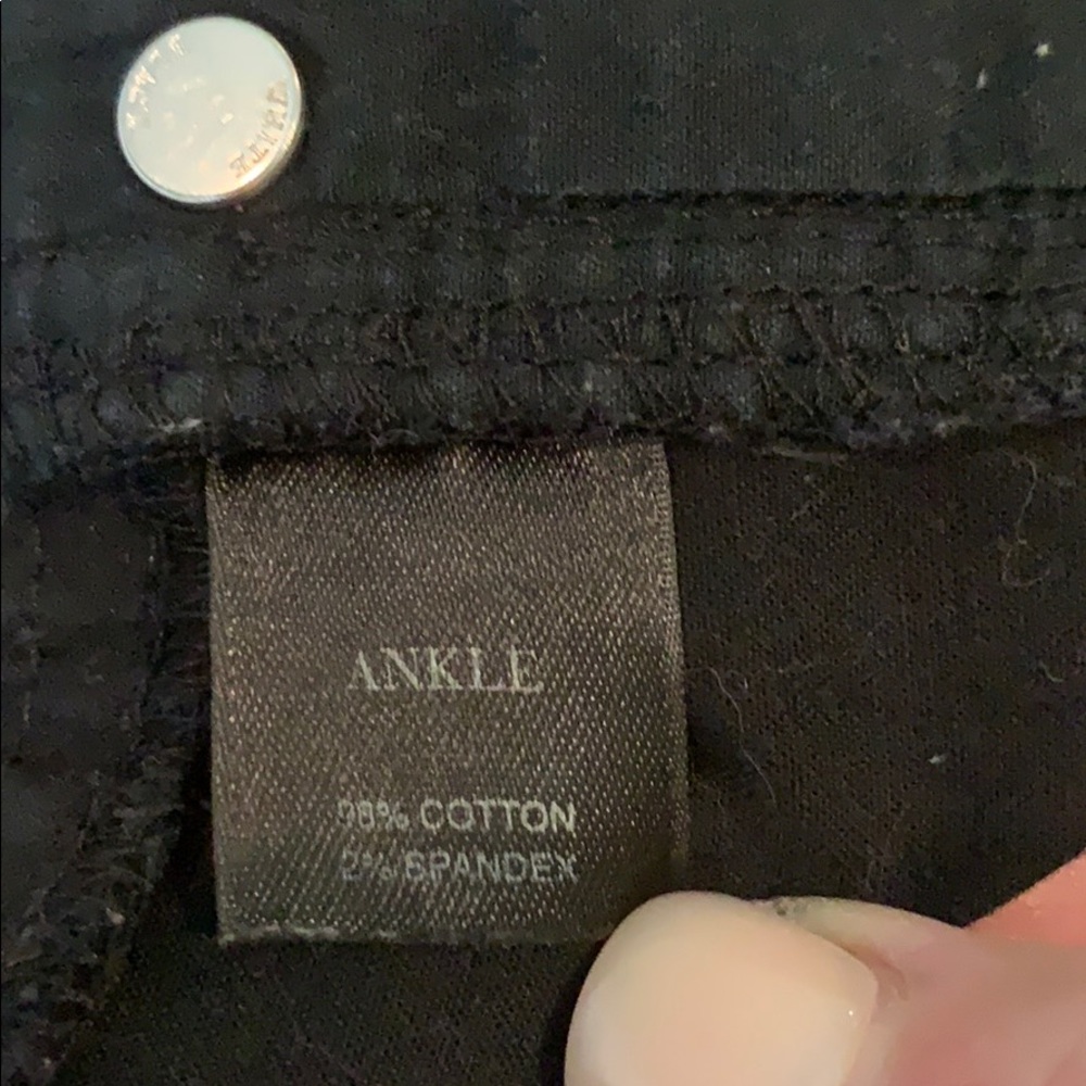 Sexy! WHBM Ankle Zip Pants - Picture 8 of 9